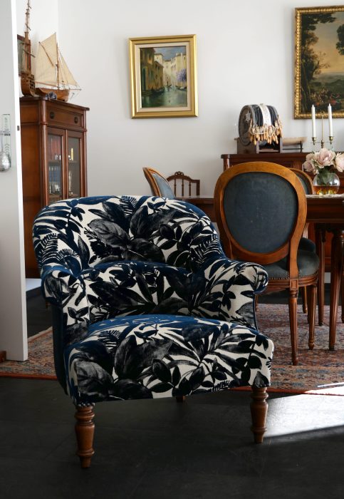 Fauteuil crapaud Terre d'assises Tapissier d'ameublement